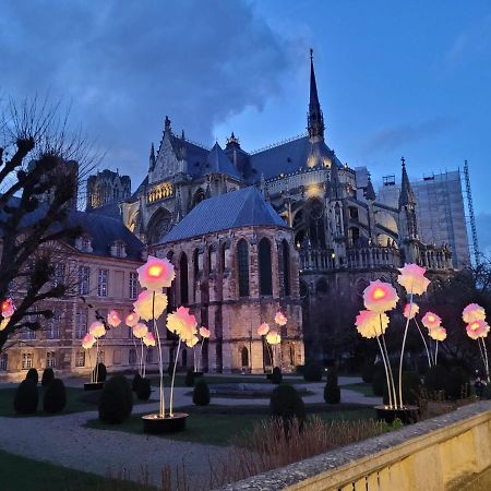 Ferienwohnung Le Champagnoles Reims Exterior foto